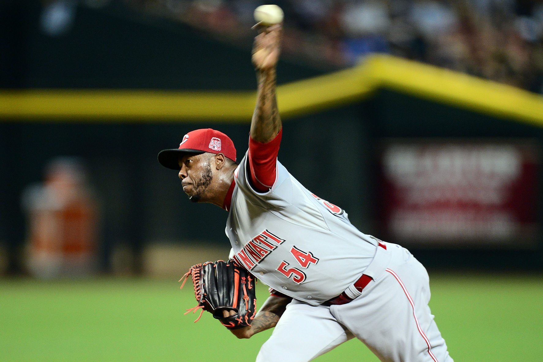 Here's the holy hell an Aroldis Chapman fastball does to your body